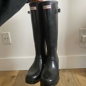HUNTER RAIN BOOTS